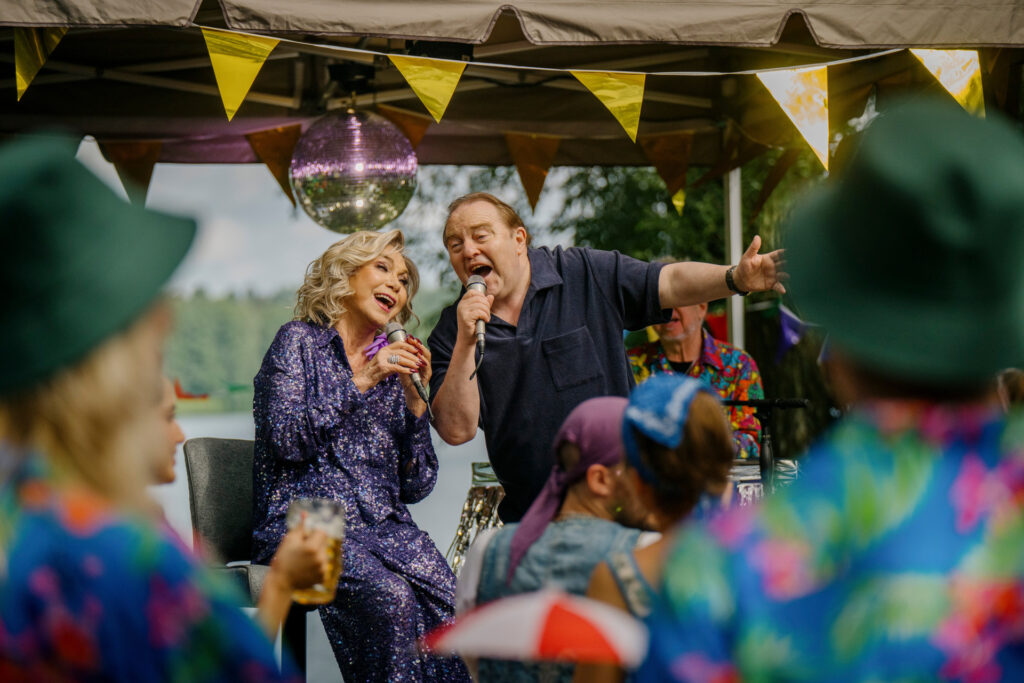 Judy Winter im Interview mit Andrea Zschocher zu "Familie Bundschuh - Wir machen Camping"