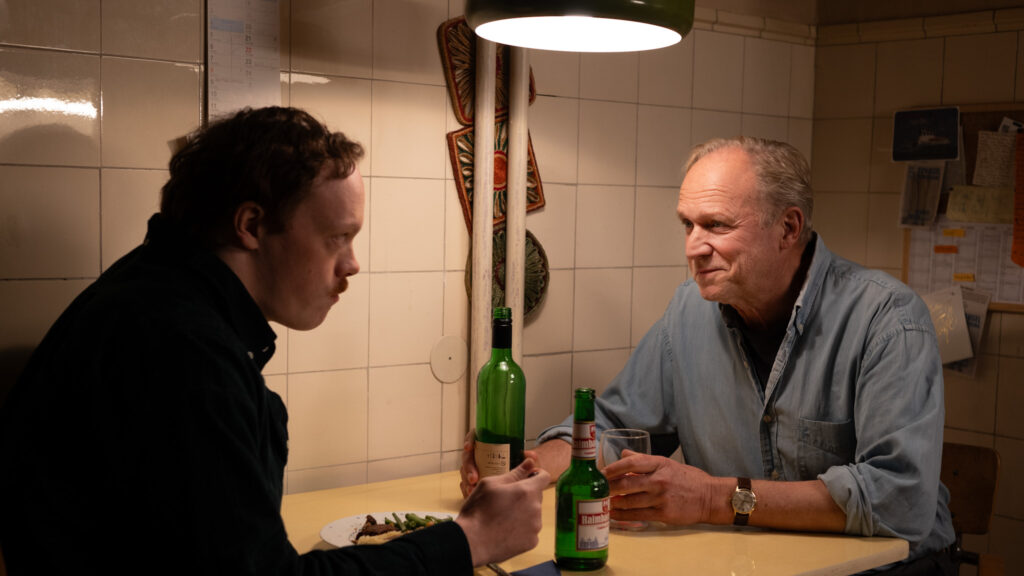 Lukas Rüppel im Interview zu "Und dann passierte das Leben" mit Andrea Zschocher