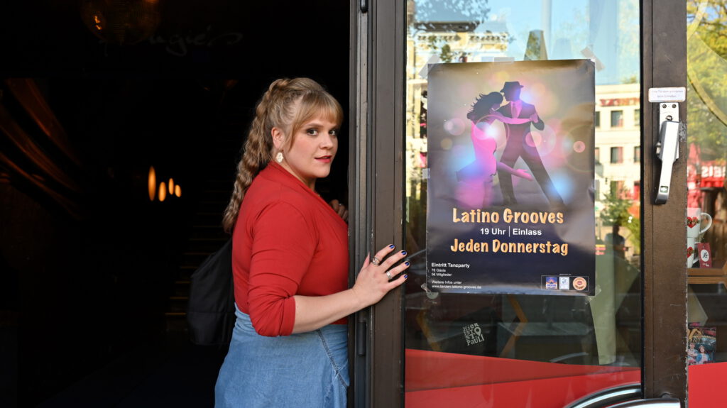 Stefanie Reinsperger im Interview mit Andrea Zschocher