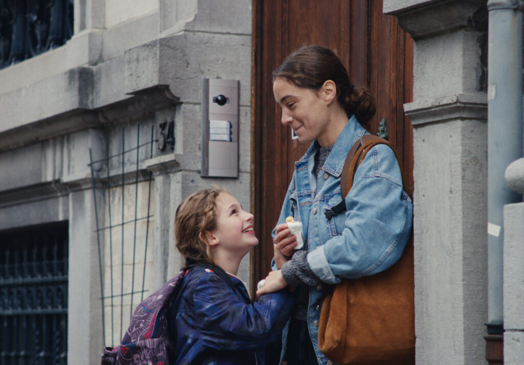 Interview Manon Cleval zu Madame Kika mit Andrea Zschocher