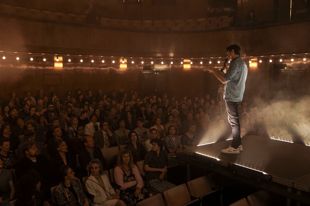 Simon Verhoeven Interview zu Ach diese Lücke, diese entsetzliche Lücke mit Andrea Zschocher