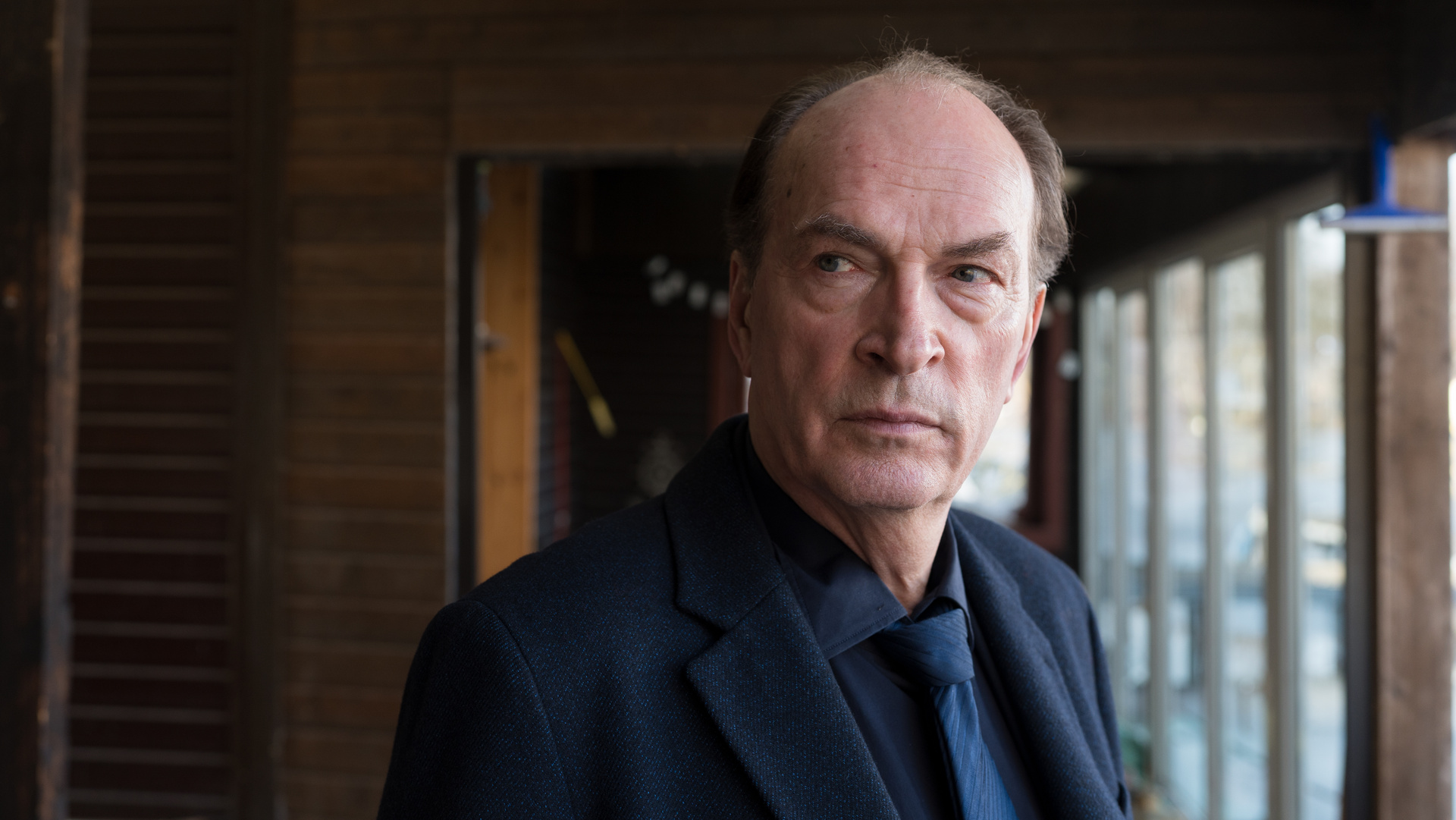 Herbert Knaup: „Wir haben verlernt, uns zu begegnen und vergessen, dass wir uns, einfach weil wir Menschen sind, doch eigentlich total nah sind.“